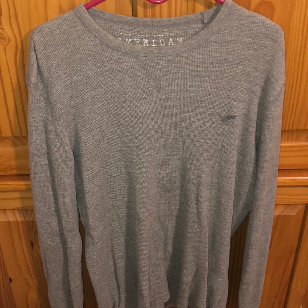 American Eagle Men’s long sleeve tee